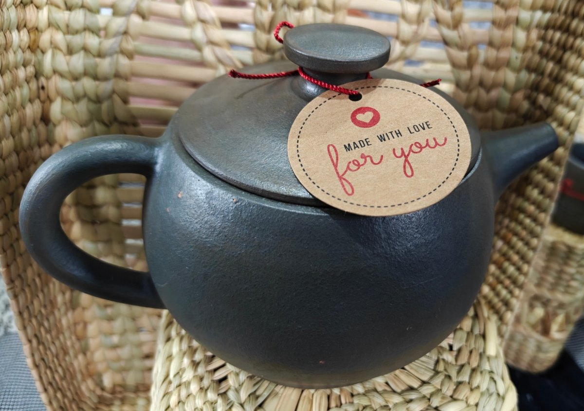 Round Teapot